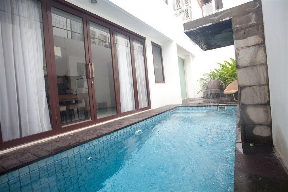 Kuta Ardenia Residence Luaran gambar