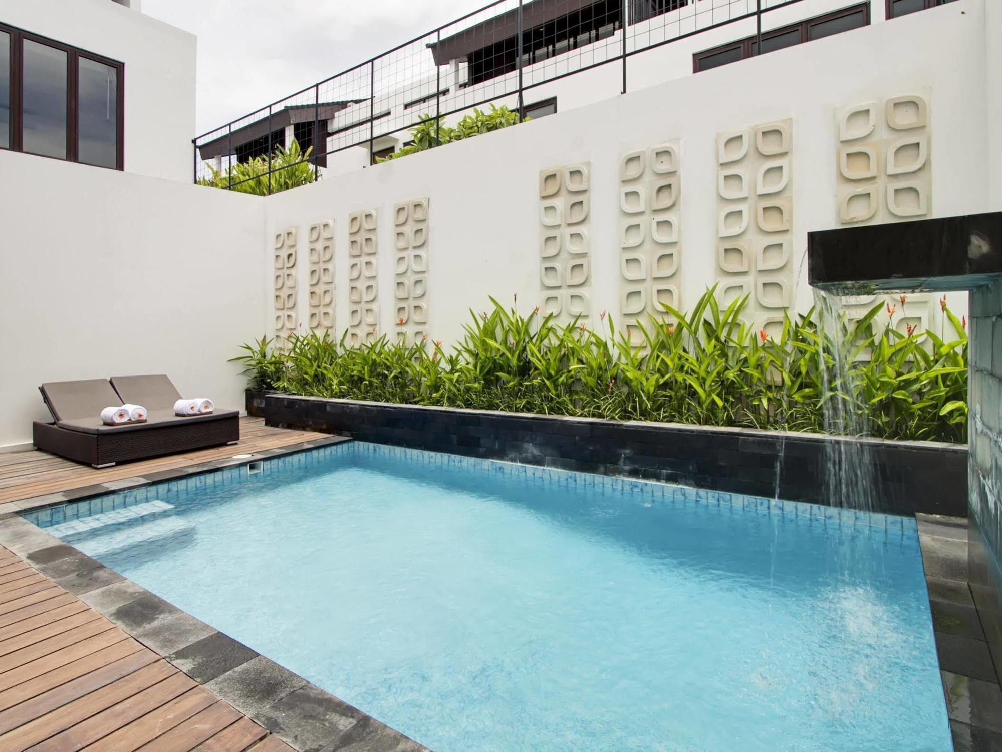 Kuta Ardenia Residence Luaran gambar