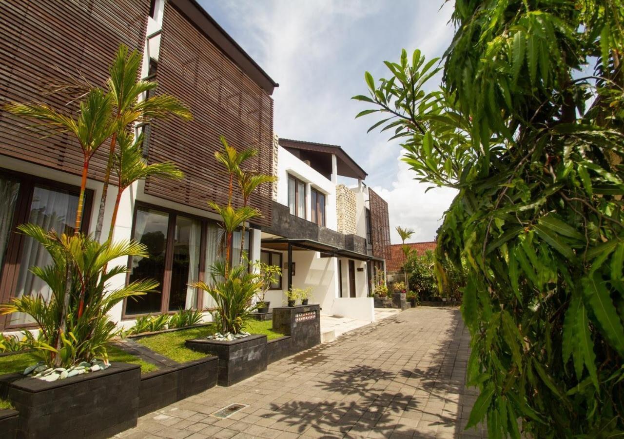 Kuta Ardenia Residence Luaran gambar