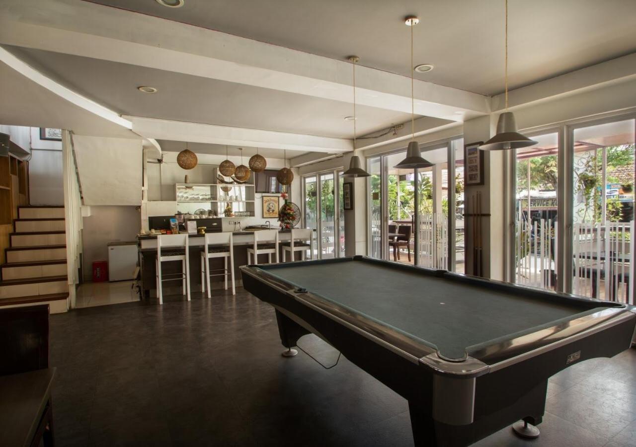 Kuta Ardenia Residence Luaran gambar