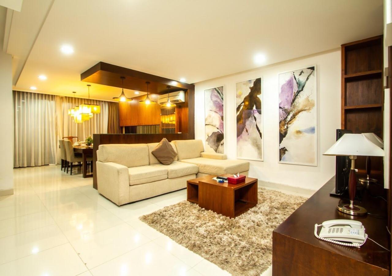 Kuta Ardenia Residence Luaran gambar