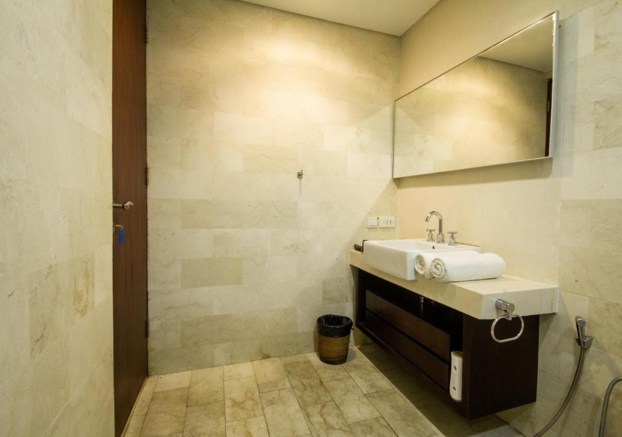 Kuta Ardenia Residence Luaran gambar